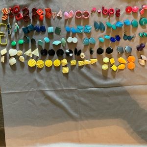 60 pairs of vintage 1980’’s earrings
